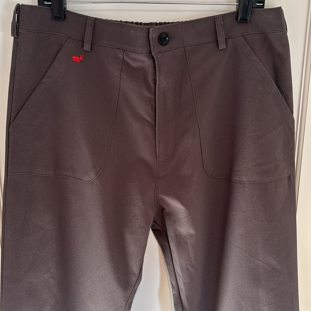 Unisex Ho Hos Hole in the Wall Fire Ant Pants in thunder gray